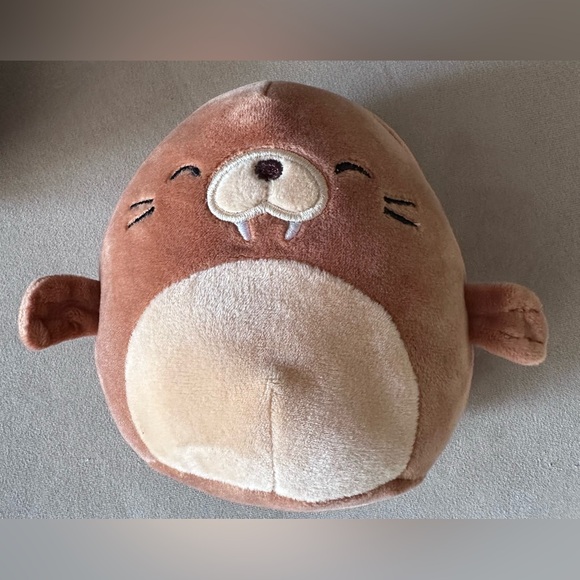 8 5” Sea Life Kellytoy Squishmallows - Sealife Mini Pack 8 5” Squishmallow - Picture 6 of 16